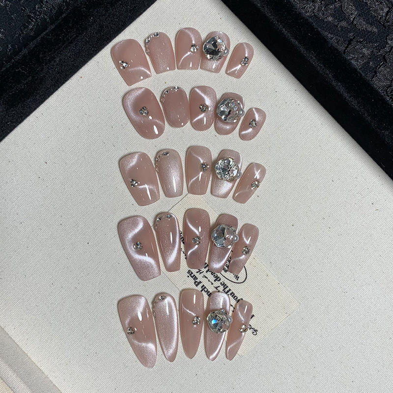 【梦幻琉光】纯手工美甲穿戴甲镶钻猫眼裸粉色优雅贵气上班可拆