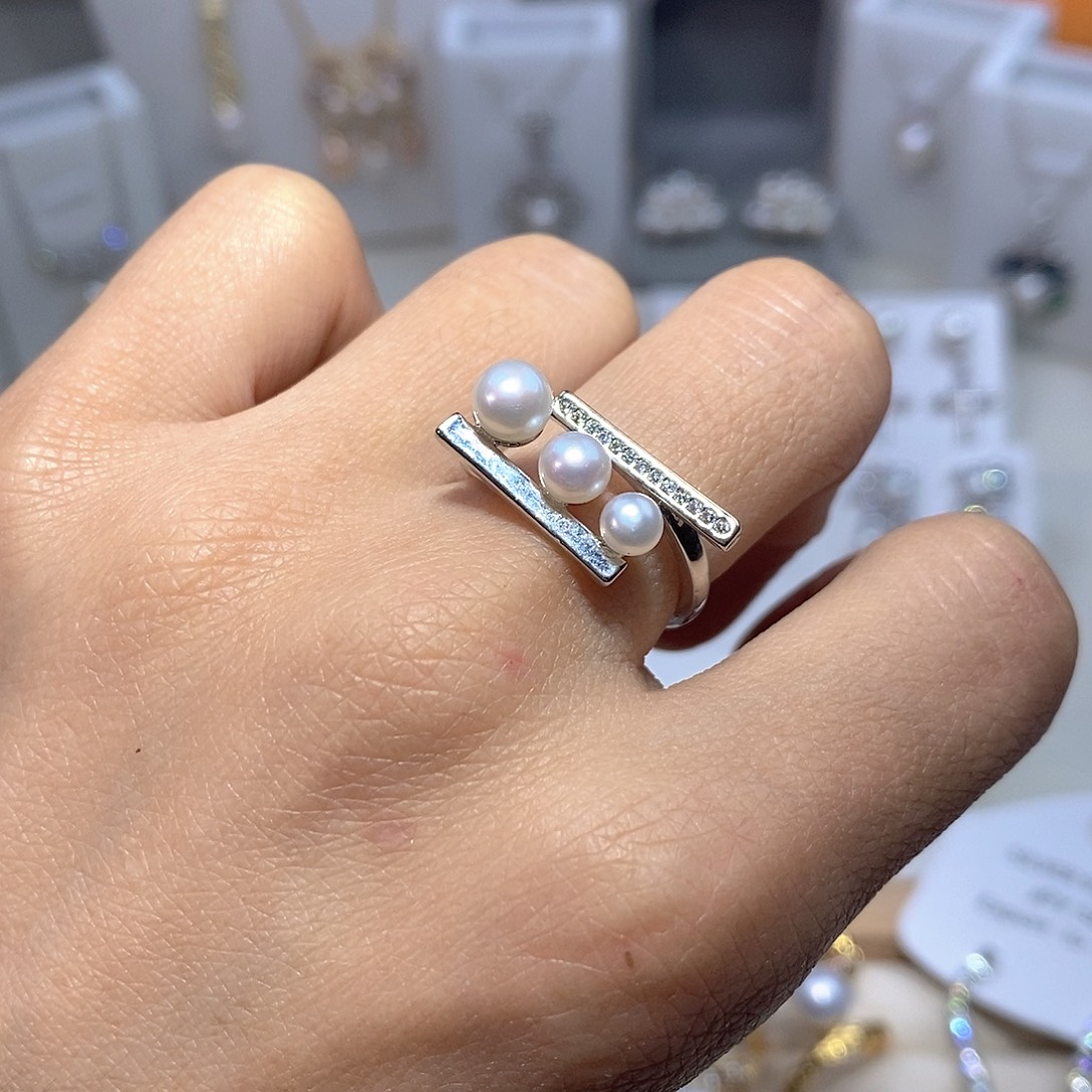 耳饰淡水珍珠未镶嵌