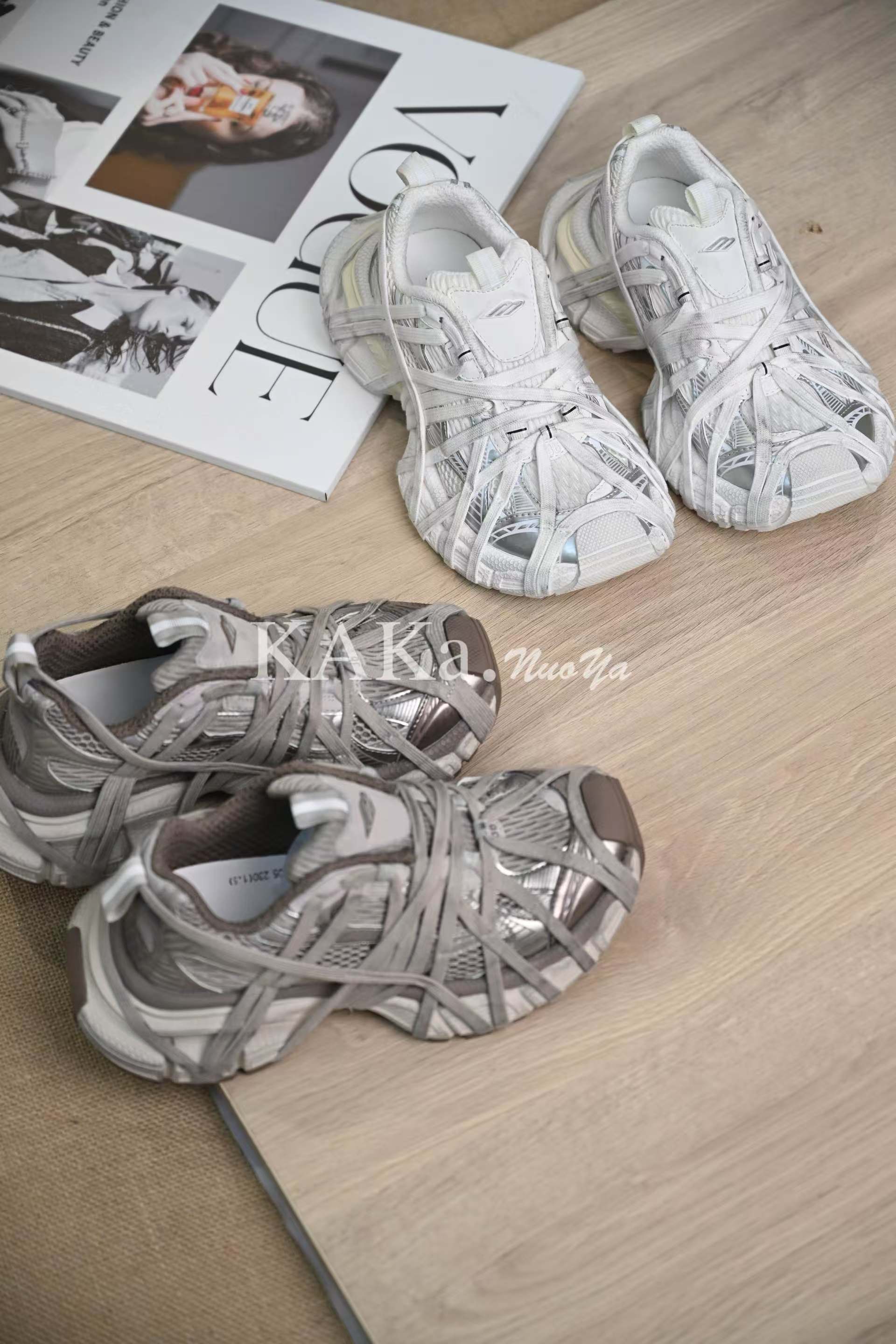 KAKA NUOYA   2005   复古做旧蜘蛛侠一脚蹬厚底老爹鞋