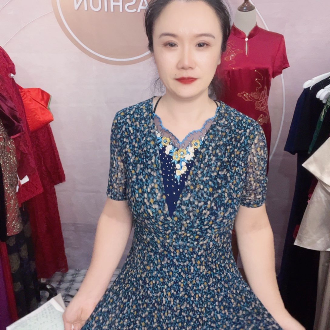 连衣裙网纱2xl码新款连衣裙