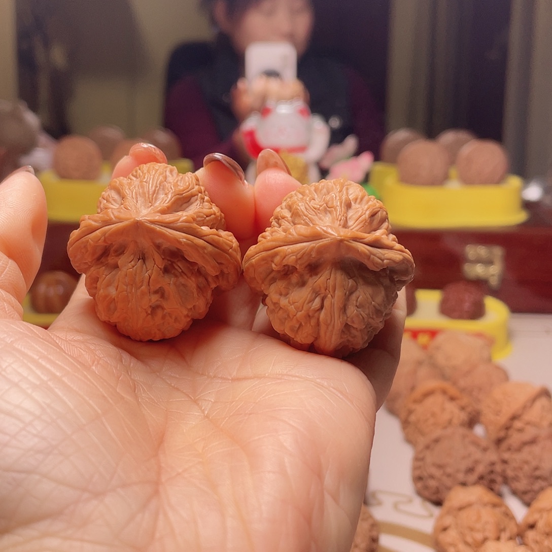 吊坠文玩核桃红锦鲤