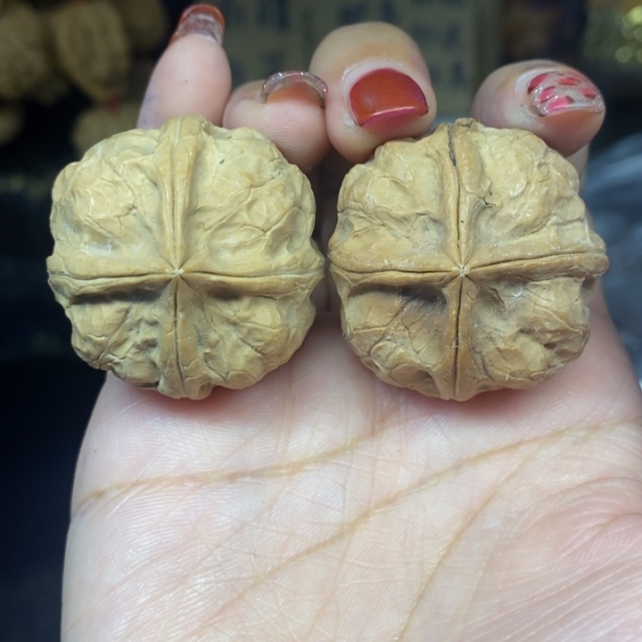 文玩核桃吊坠26南瓜四棱有沙眼