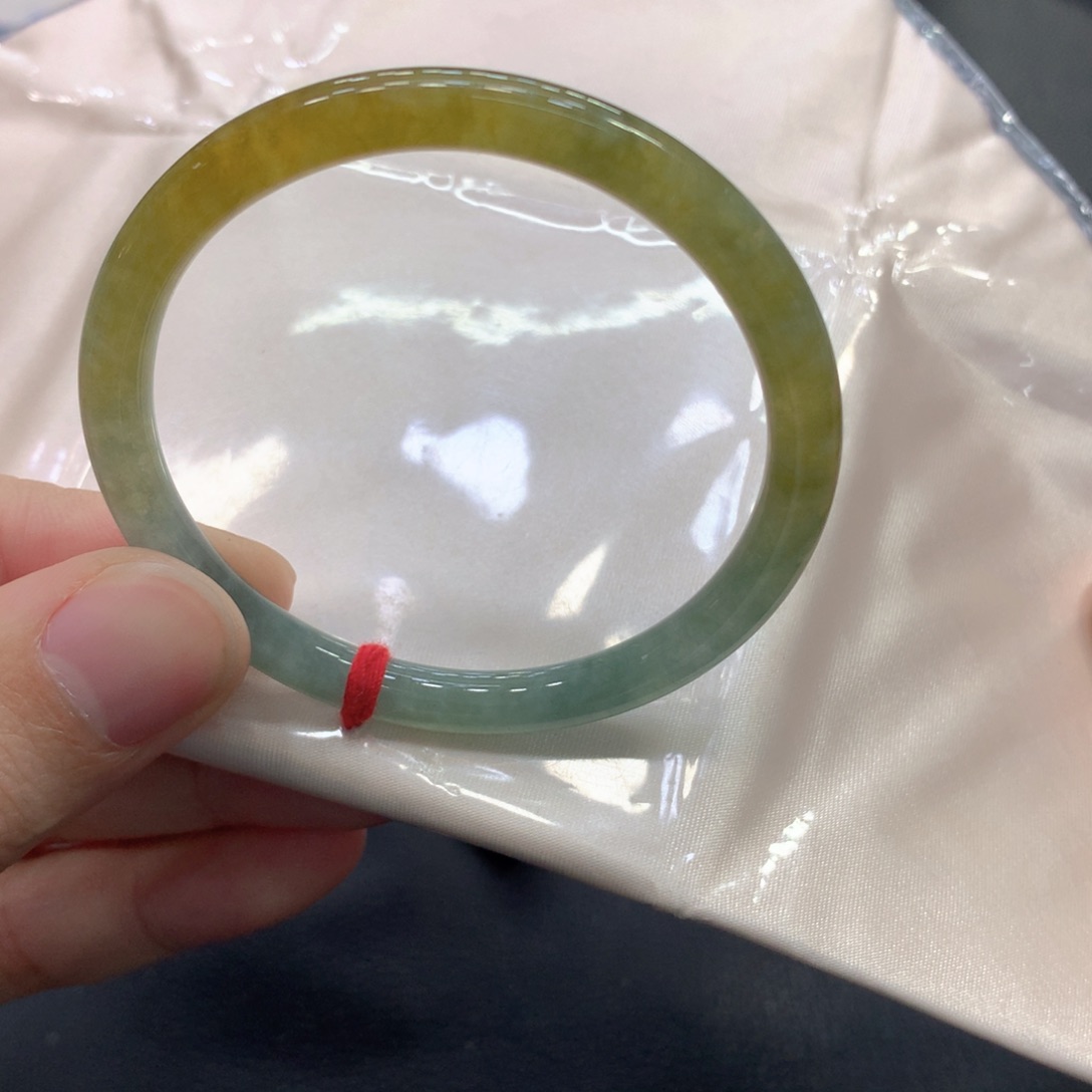 翡翠手镯（开口镯）未镶嵌