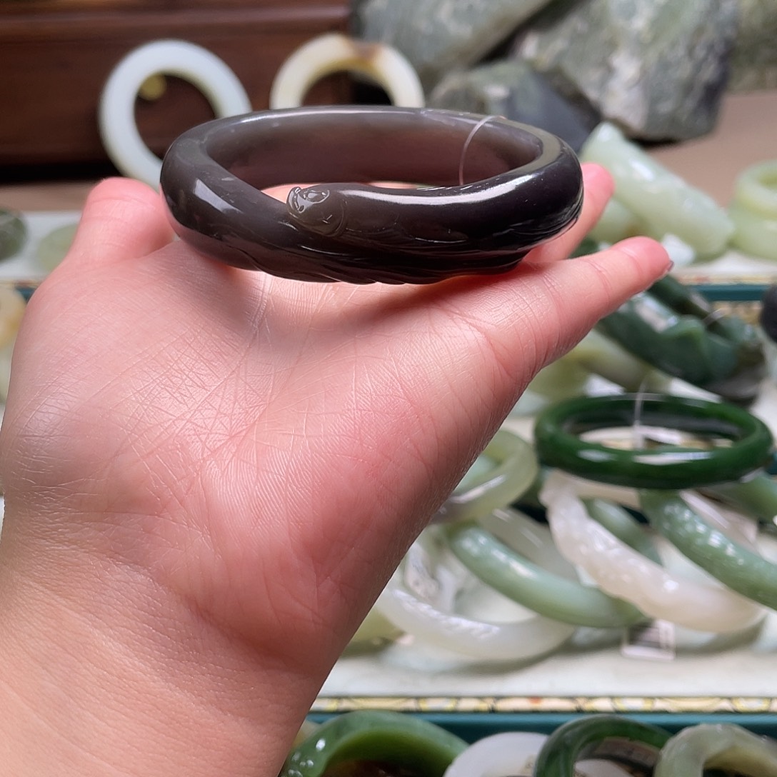 和田玉未镶嵌手镯59.2