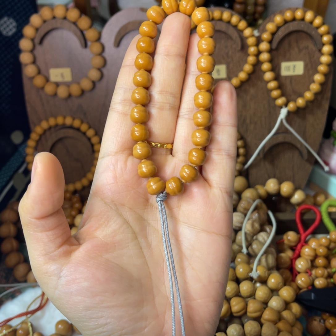 晶***6猴头核桃吊坠葫芦手持