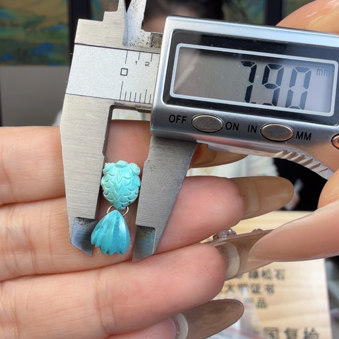 绿松石未镶嵌珠宝奇石