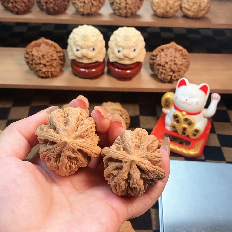 【闪购商品】桃核把件43粗筋。        