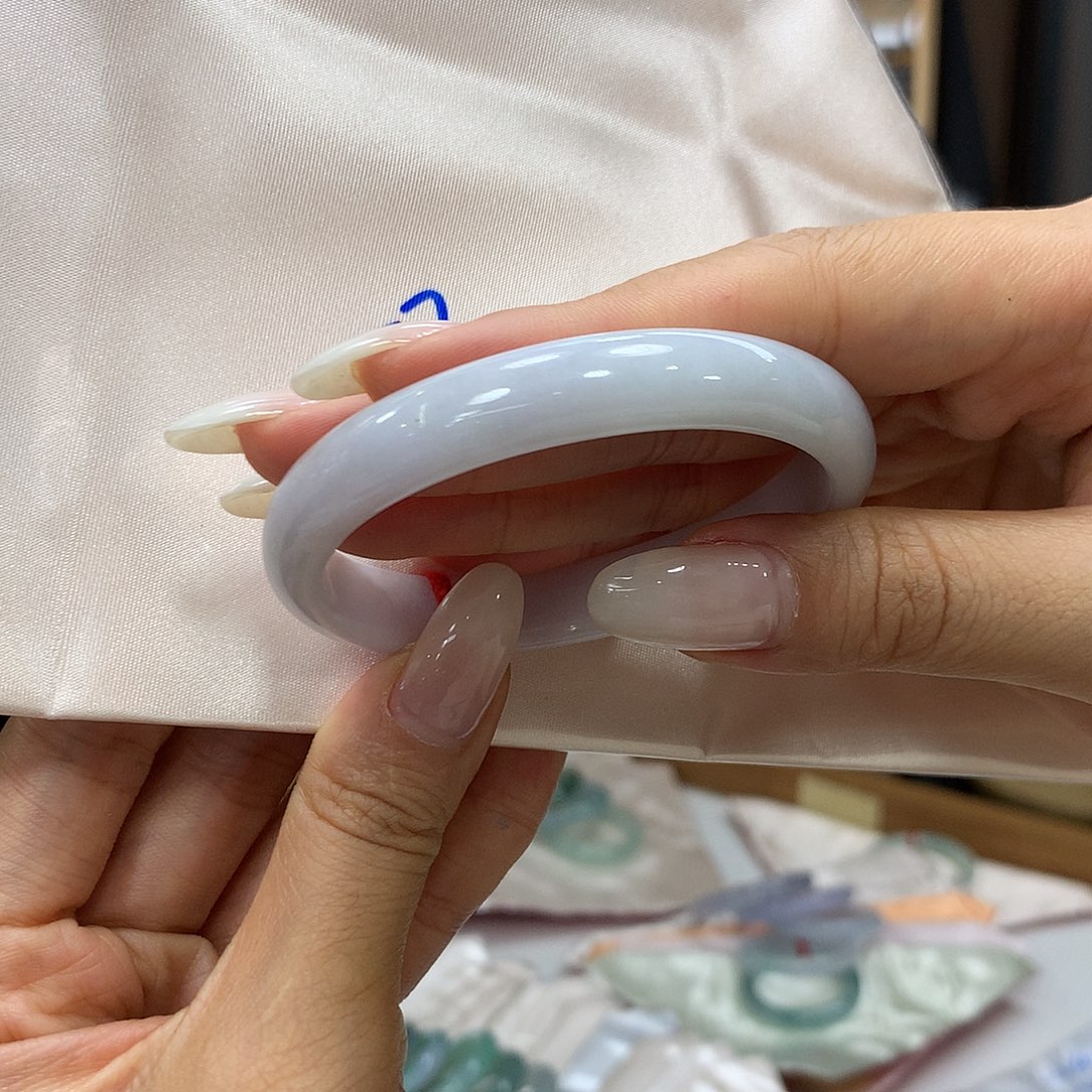 翡翠未镶嵌手镯翡翠