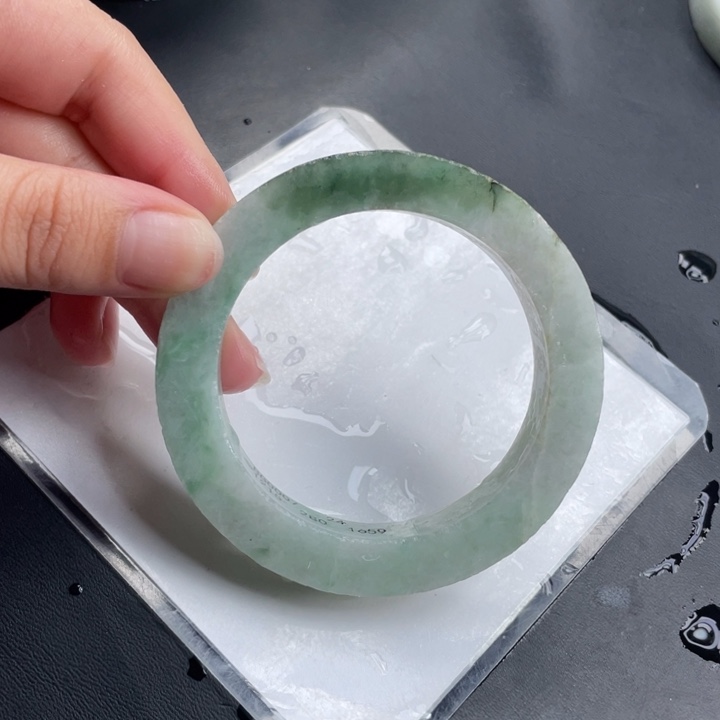 定制翡翠翡翠手镯未镶嵌