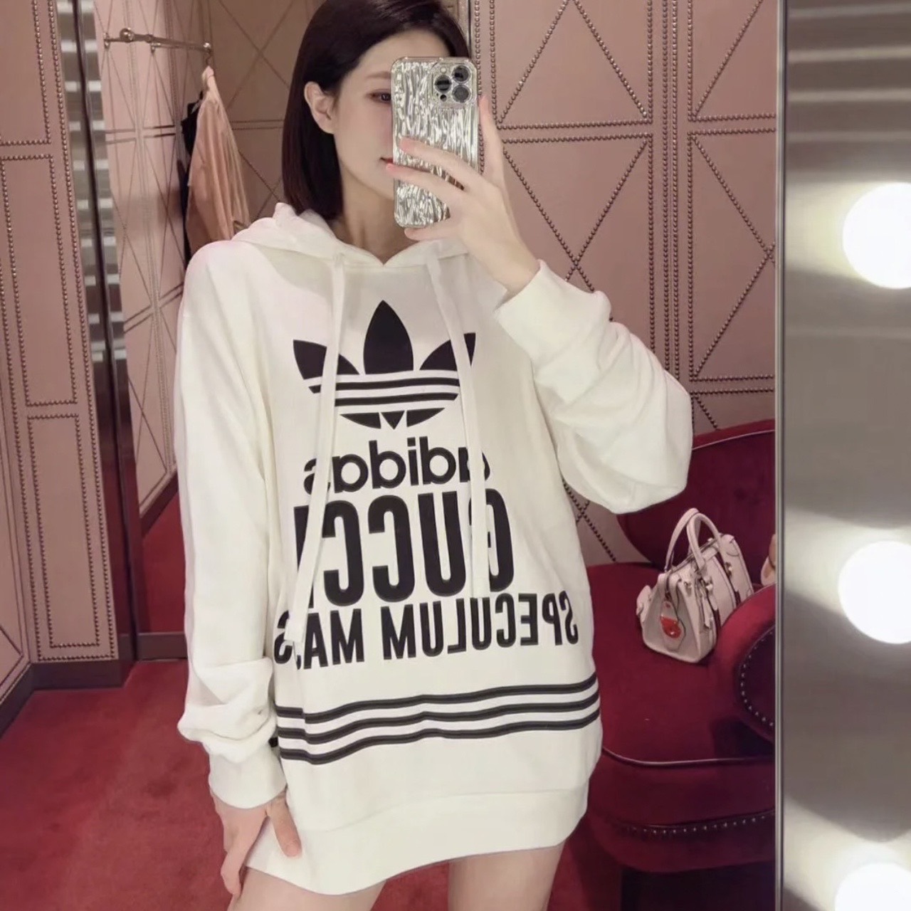 全新未使用 GUCCI/古驰 积分-288汤/P215051599/字母logo卫衣
