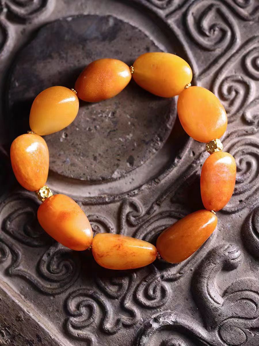 月小姐精选 和田玉红沁皮手串（勿私拍）