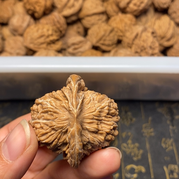 B***1文玩核桃吊坠文玩核桃异形单只