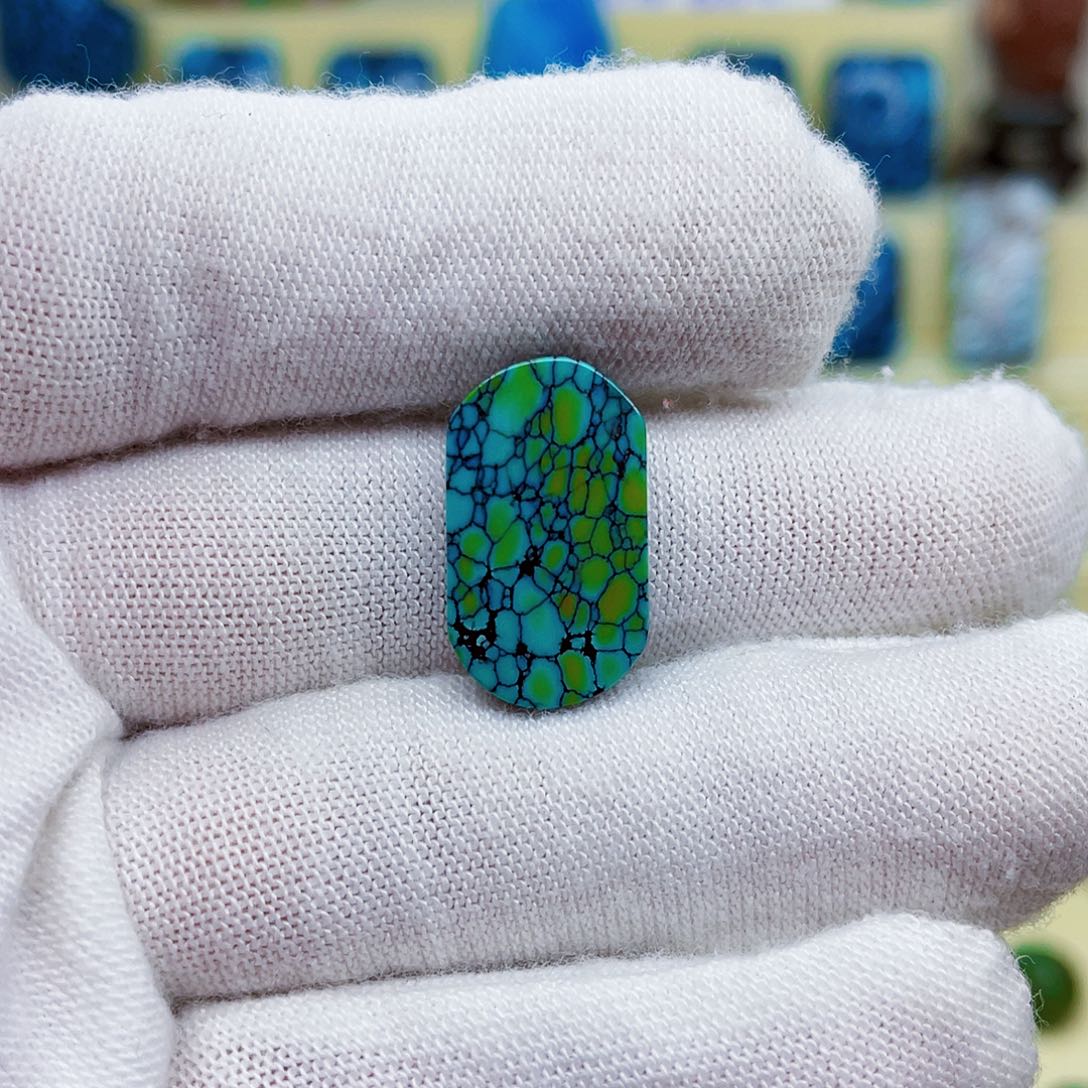 绿松石绿松石未镶嵌