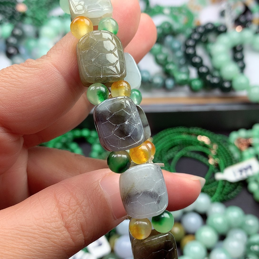 翡翠手链未镶嵌手串