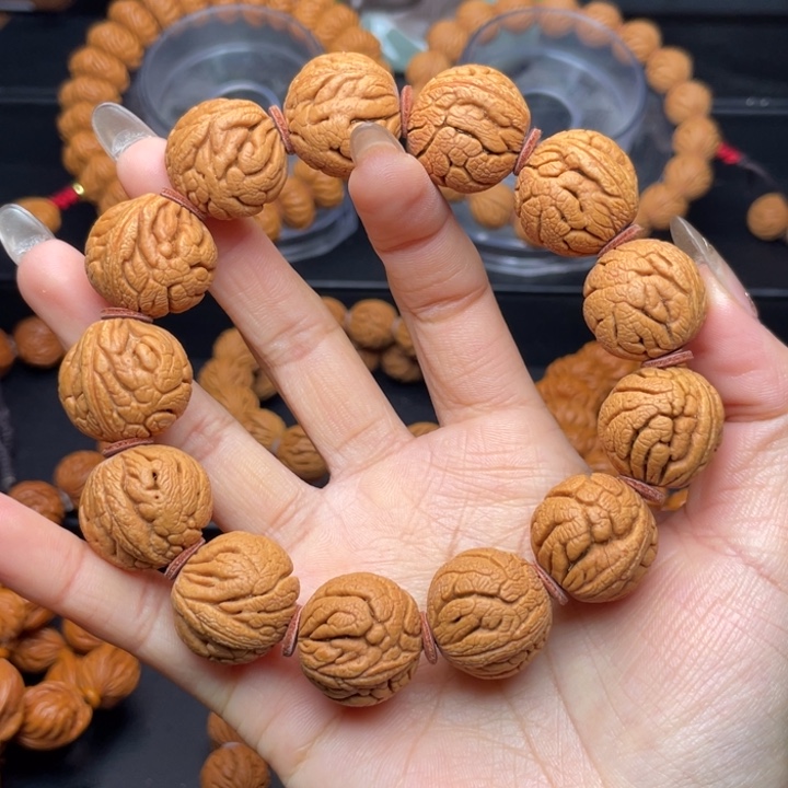 桃核手串21尺寸密纹龙珠（16号链接）