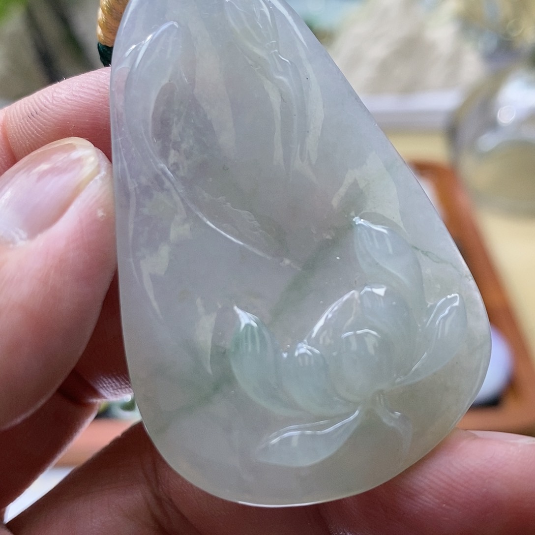 【闪购商品】翡翠颈饰未镶嵌11111111111111