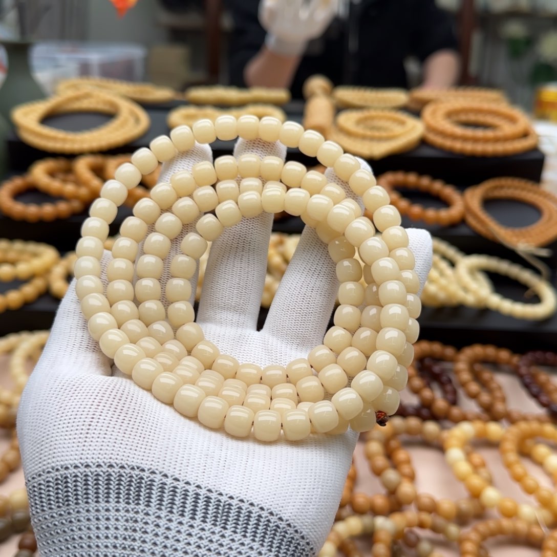 【闪购商品】菩提根/象牙果手串8.9。10年 精工