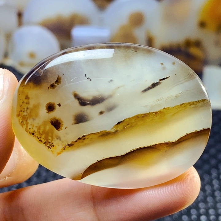 玛瑙/玉髓未镶嵌珠宝半成品