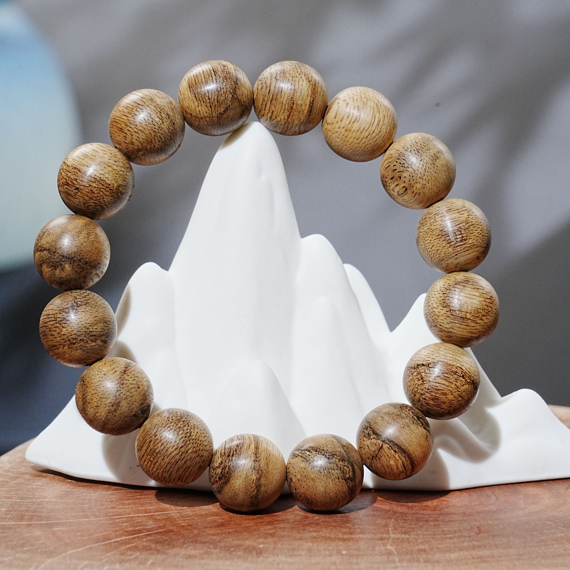 老挝沉香软丝蜜结手串 1.38cm 13.16g 250718010 A