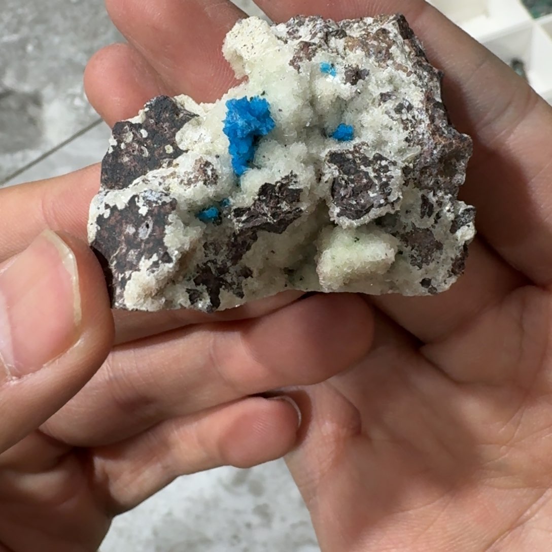 月下珠宝严选矿物