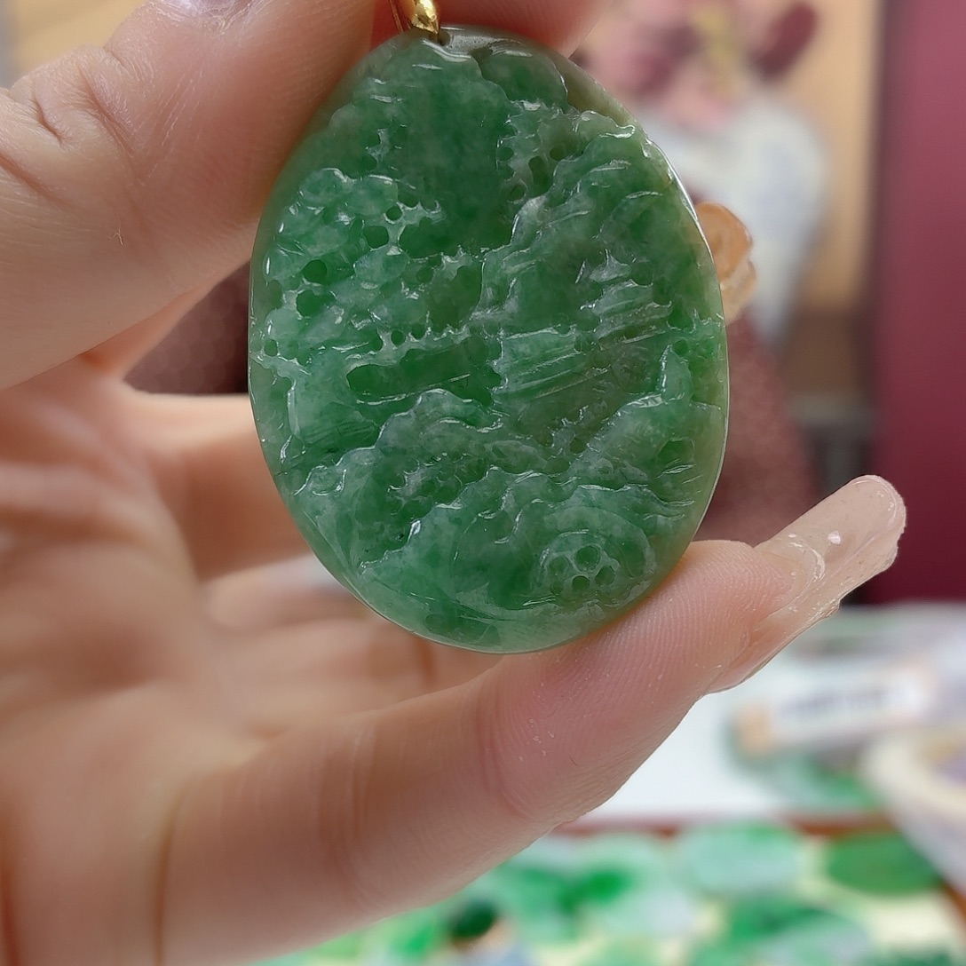 翡翠未镶嵌颈饰翡翠