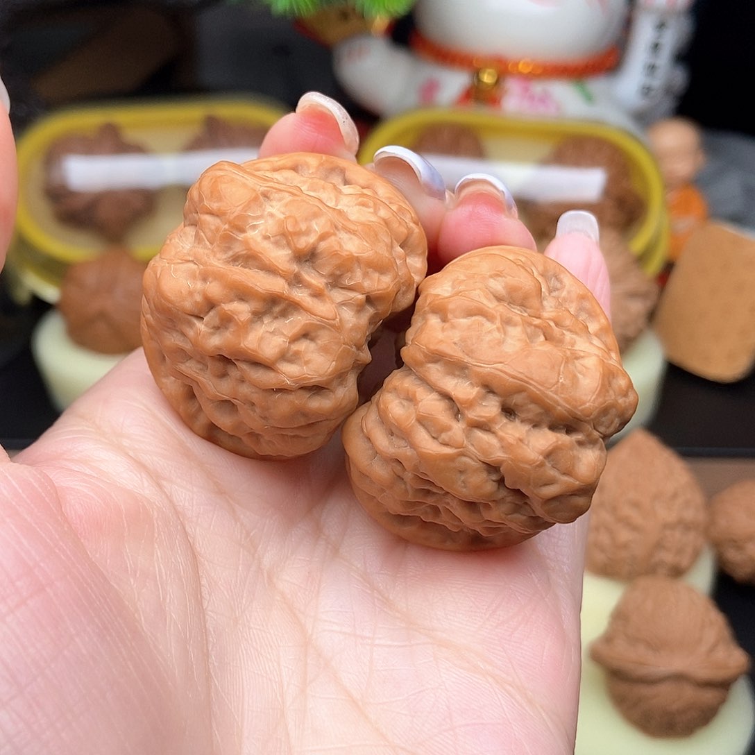 文玩核桃吊坠40蛤蟆头