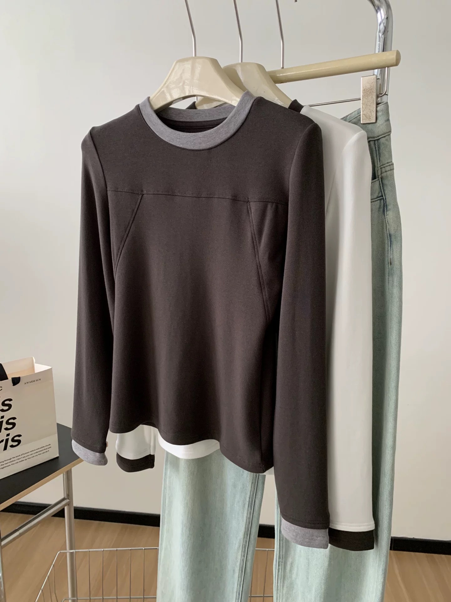 【设计款】立体剪裁显瘦拼接长袖打底衫亲肤柔软内搭单穿T恤通勤女