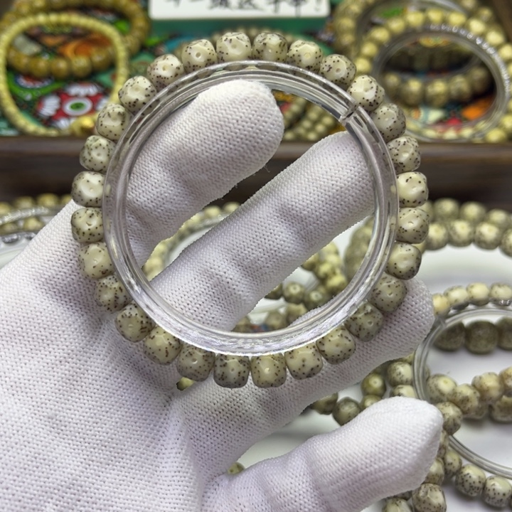 手串星月菩提今日福利款，8改绿冰手工无相