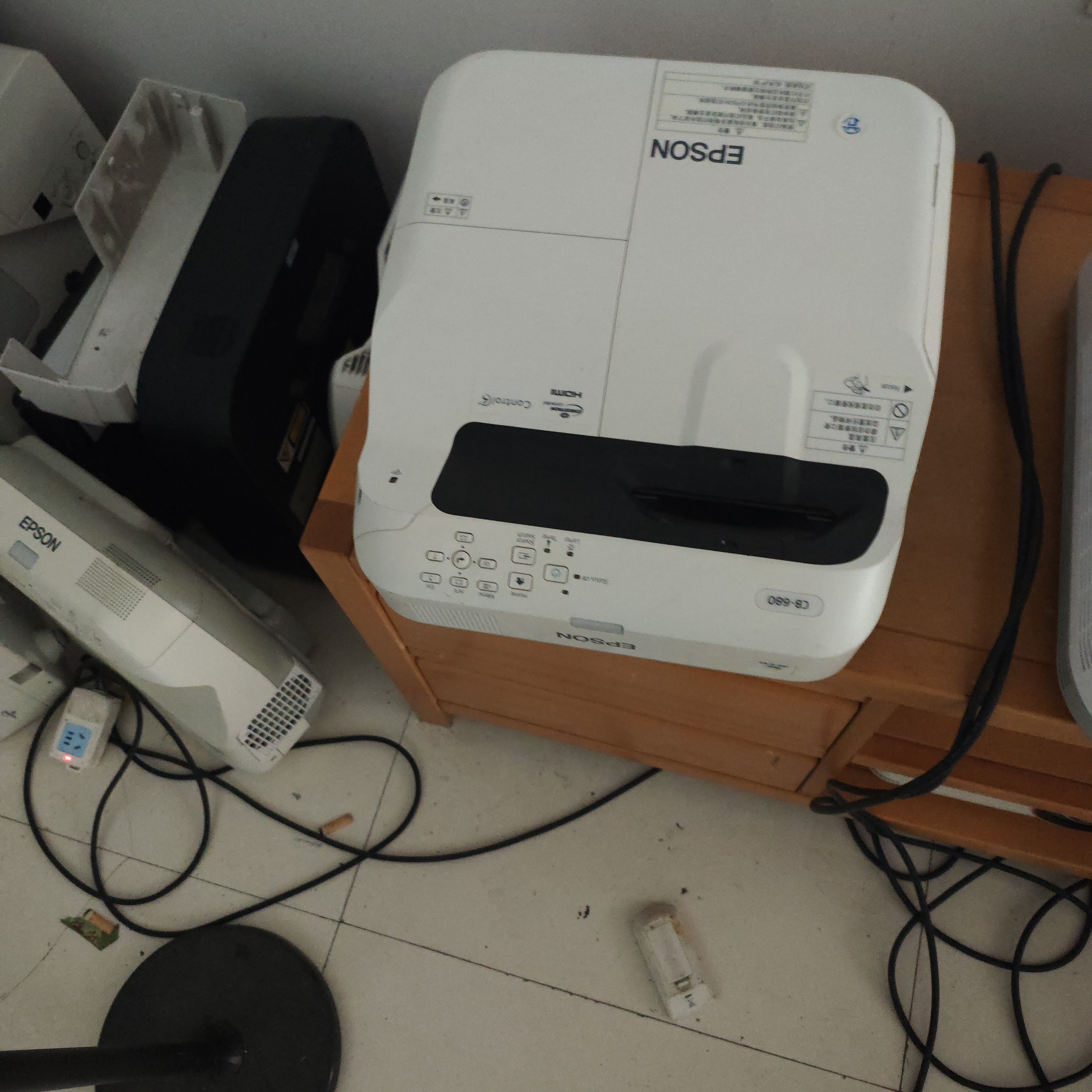 高清爱普生投影仪运费到付