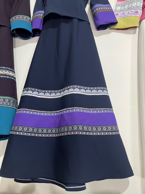 新款民族服饰单裙子链接