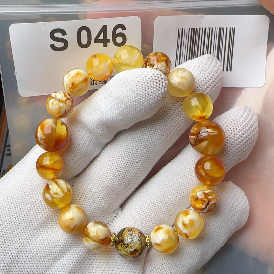 琥珀裸石未镶嵌手串
