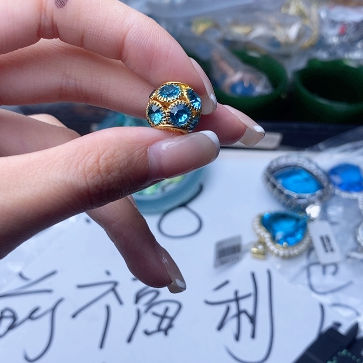 未镶嵌吊坠(不含链)蜜蜡147吊坠