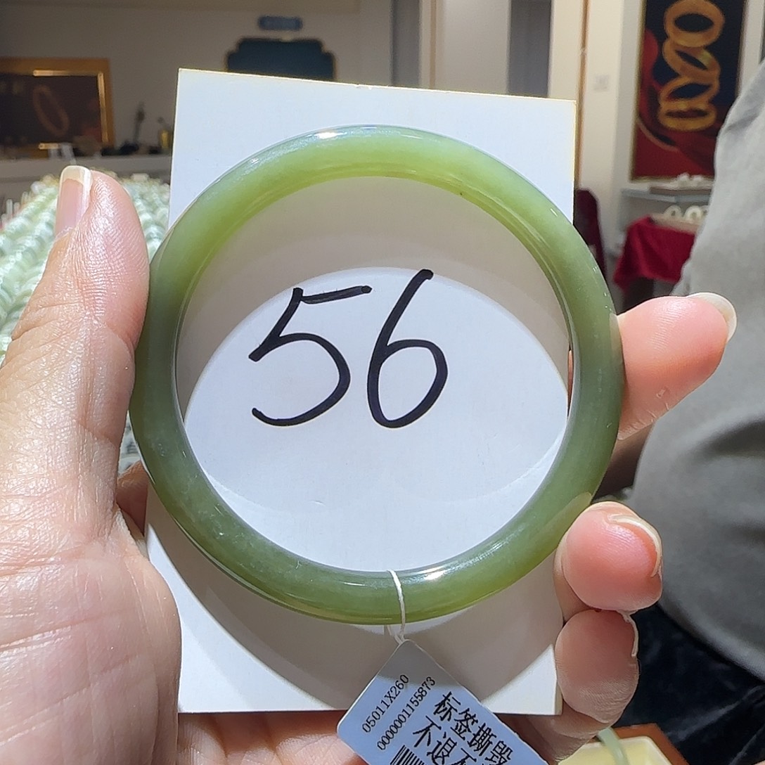 和田玉未镶嵌手镯365