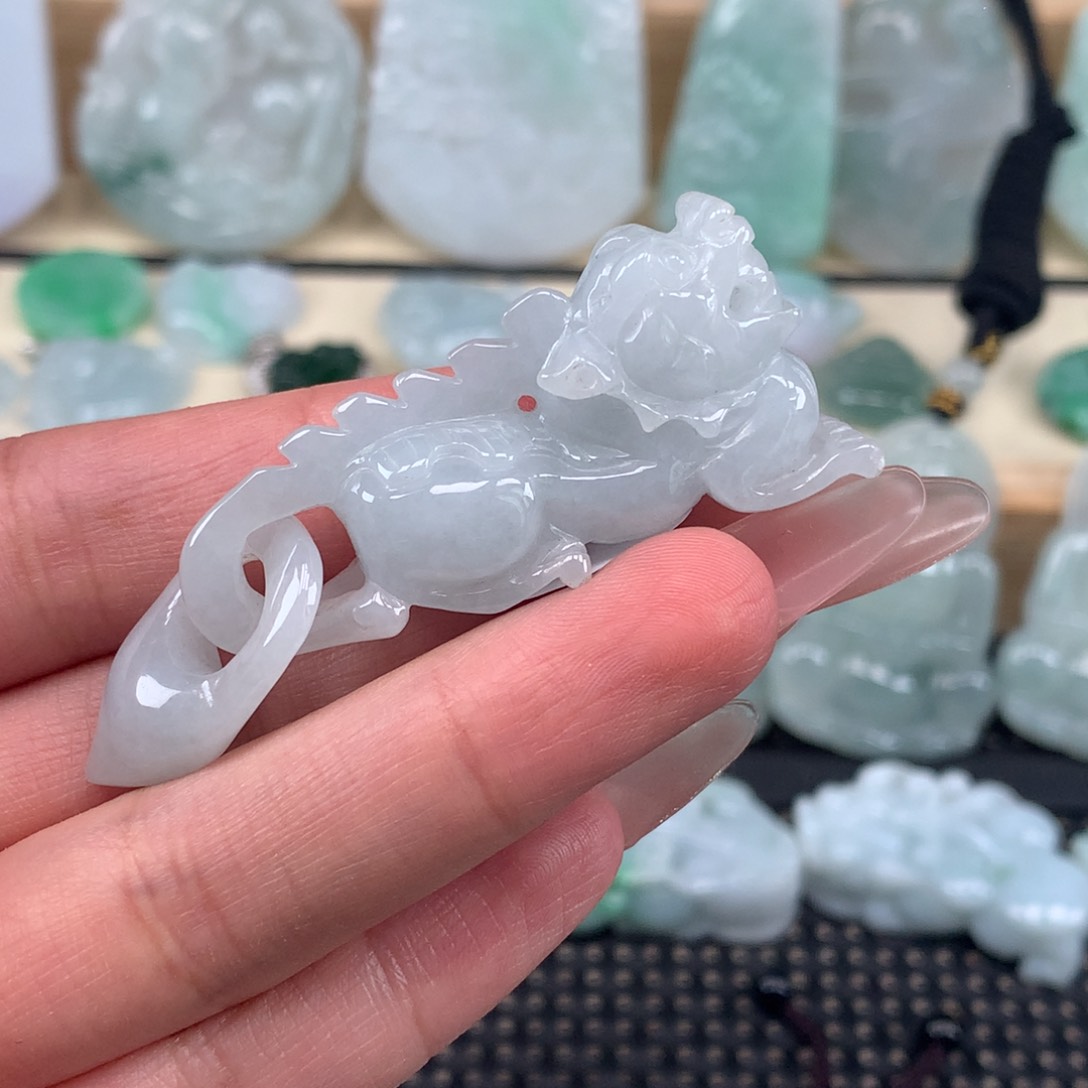 翡翠未镶嵌颈饰天然翡翠