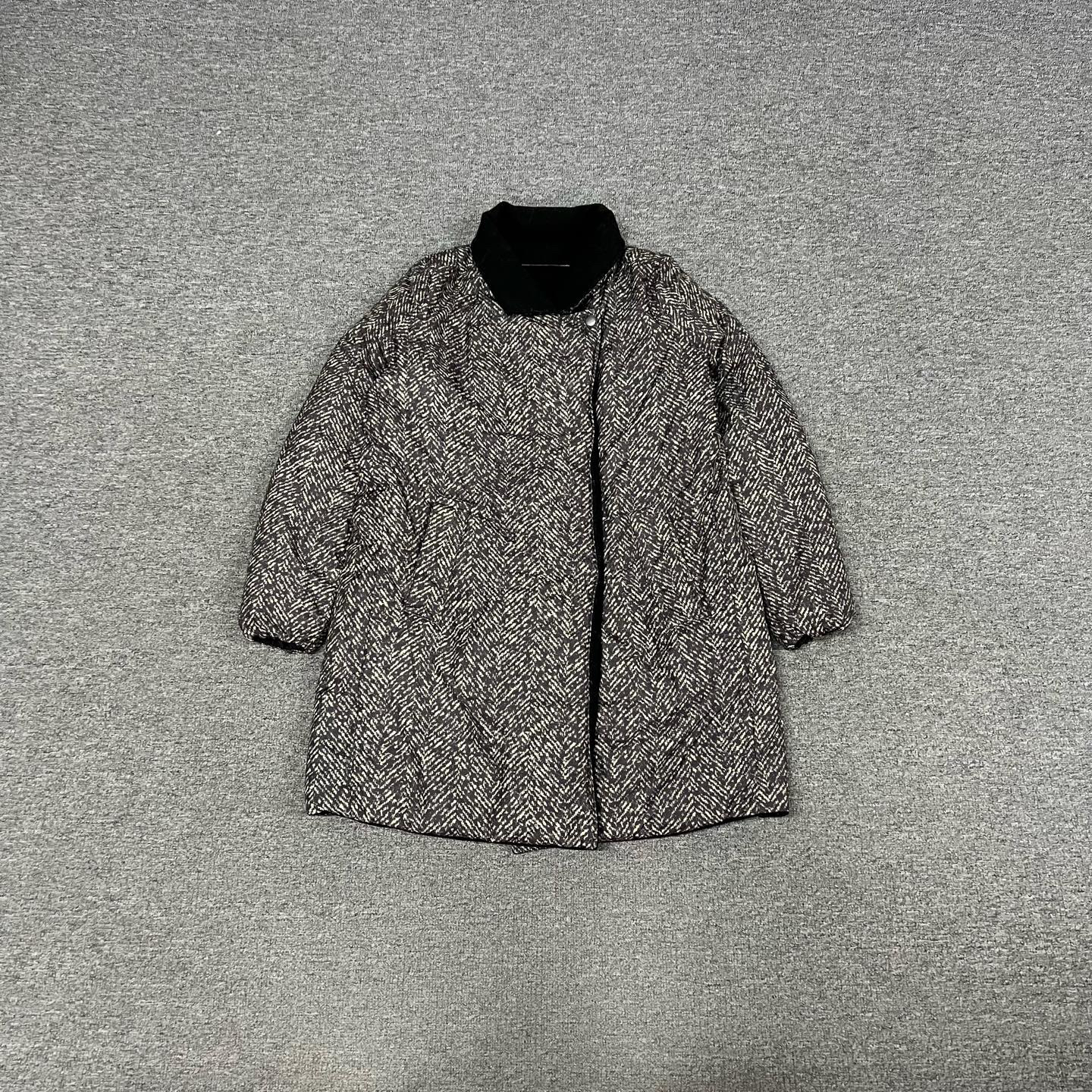 99新 AMIPARIS 马吉拉 花纱 双面穿 大衣 99新 36码