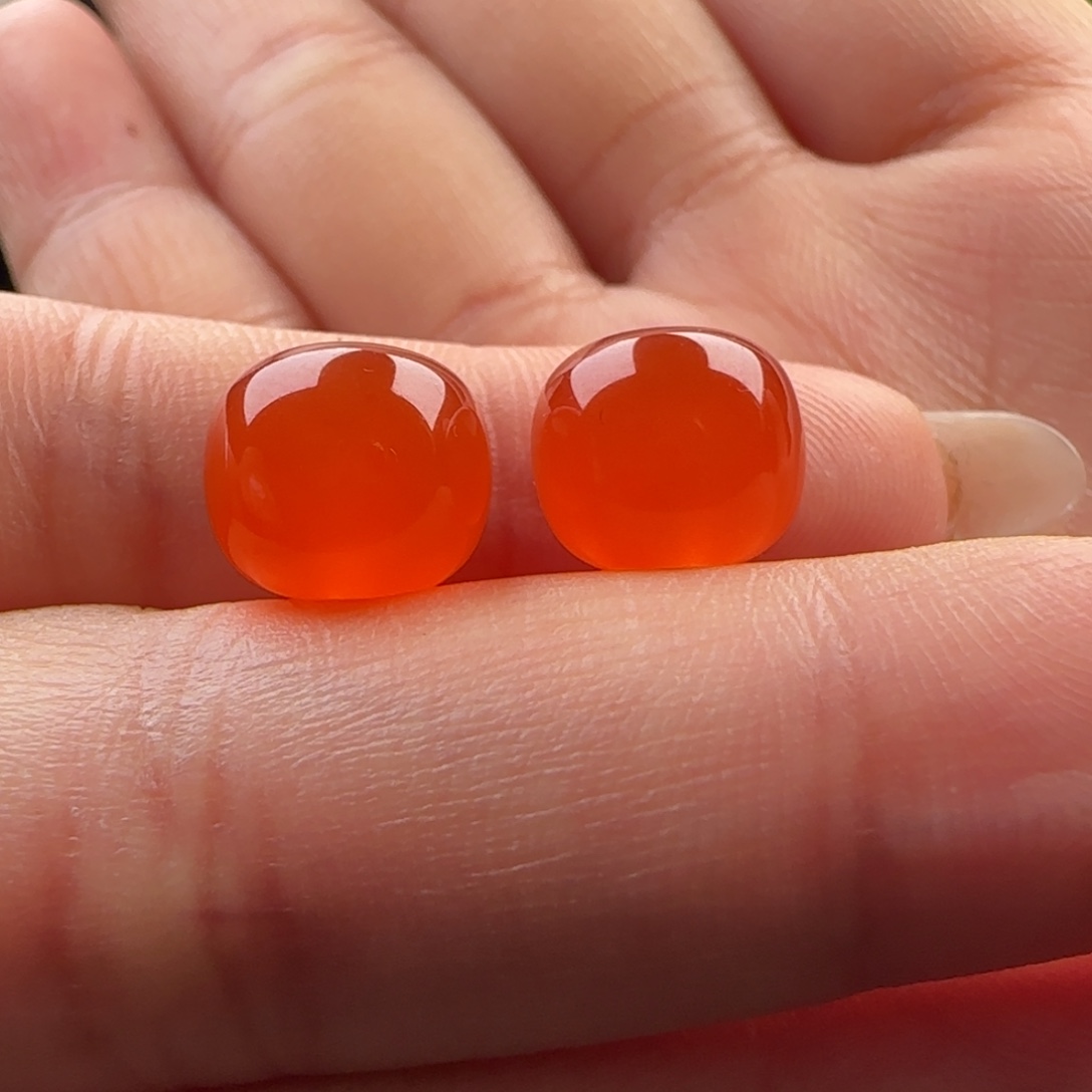 南红玛瑙未镶嵌老型对珠10.1*9.0，冰红，有水线