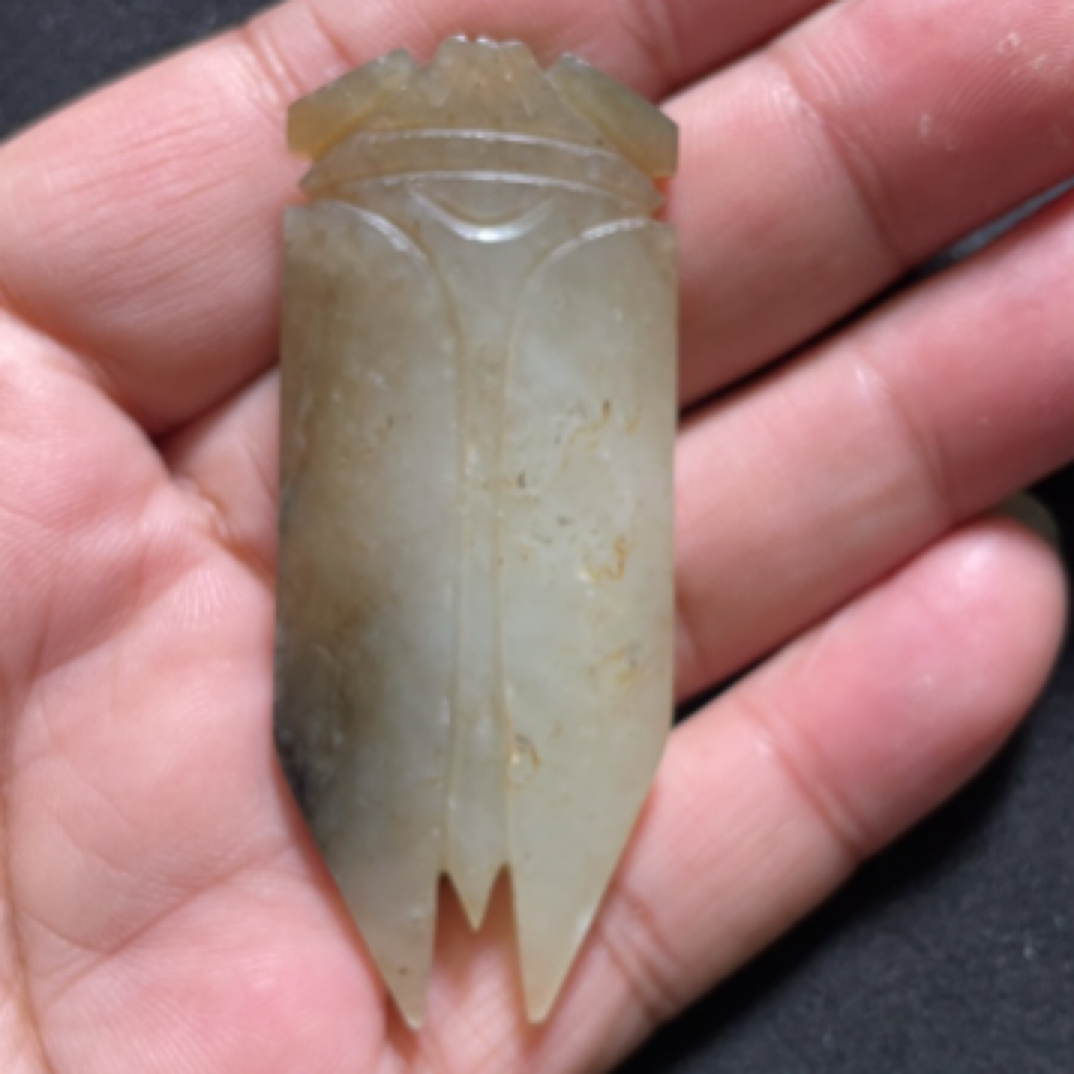 和田玉挂件八刀蝉