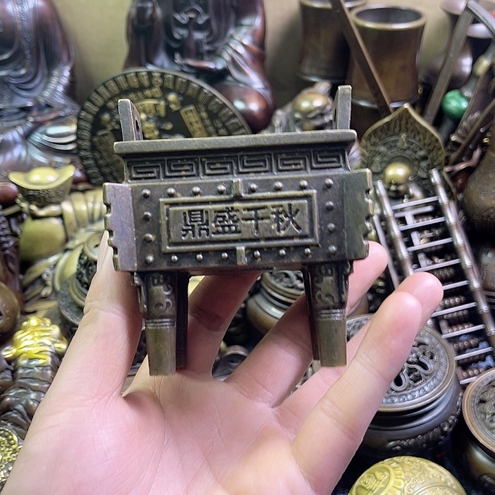 铜器869996996668885999