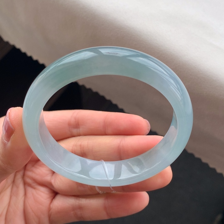 翡翠手镯未镶嵌翡翠手镯54
