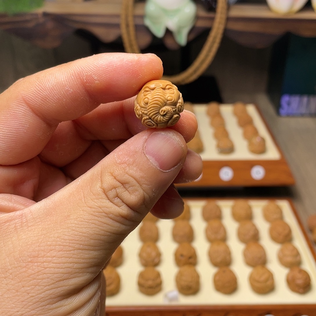 猴头核桃把件16左右猴头核桃象宝福利款