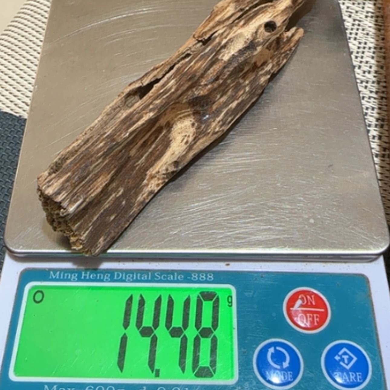 【闪购商品】沉香手串越南品香料