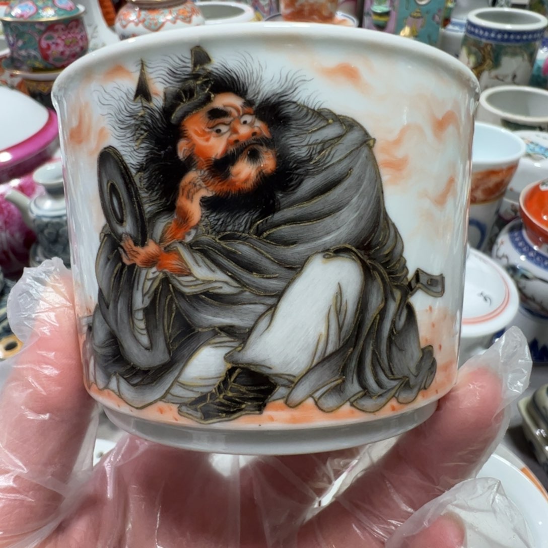 景德镇工艺品摆件陶瓷曼****?