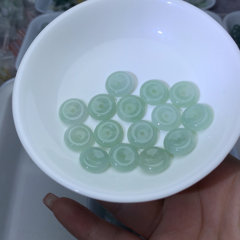 【闪购商品】未镶嵌翡翠手链卡13.5冰晴平安扣10颗