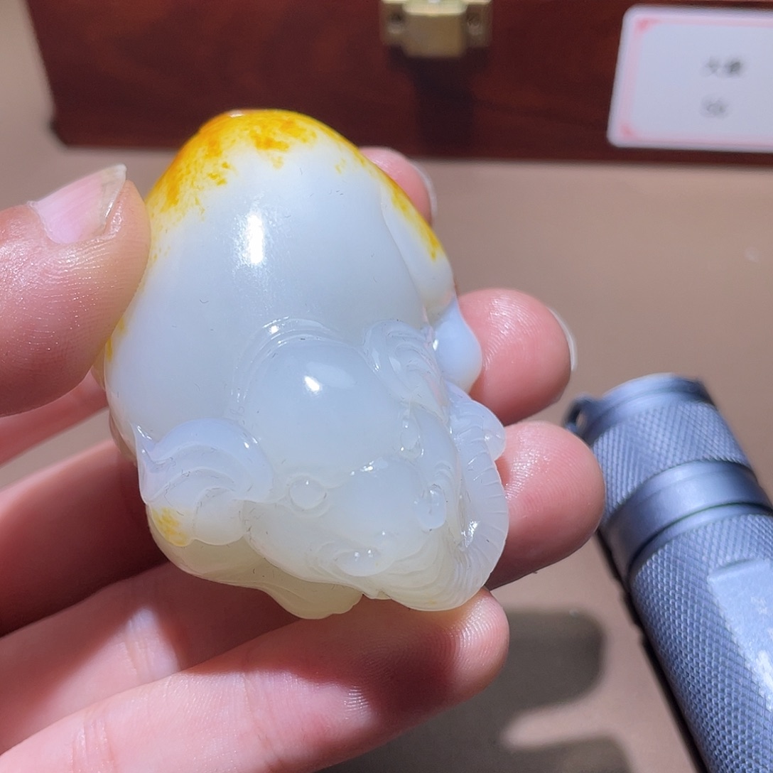 和田玉颈饰未镶嵌Z6