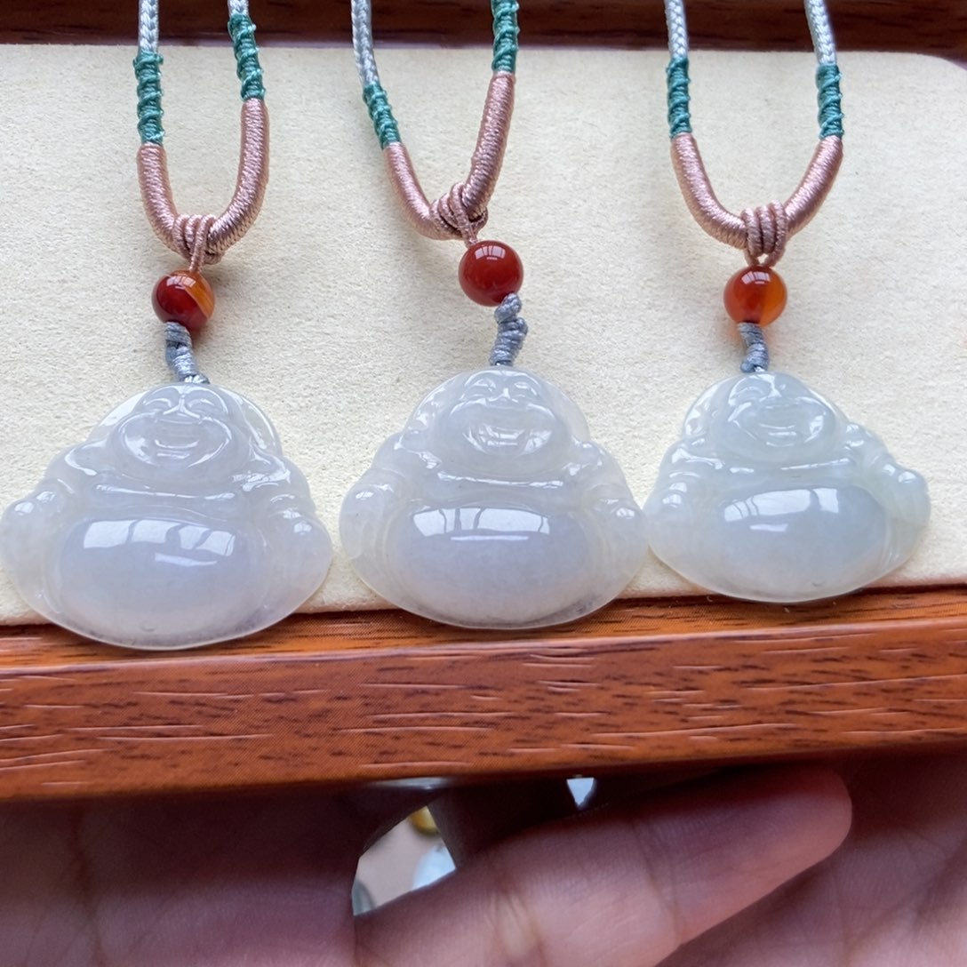 翡翠未镶嵌颈饰吊坠多样性发货发其一