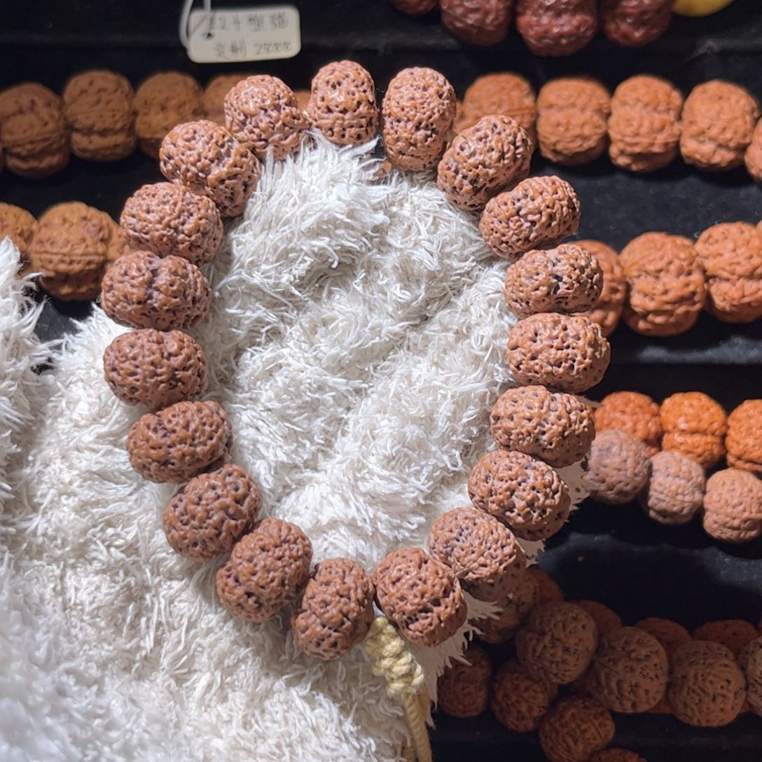 金刚菩提手串夹板菠萝蜜18尺寸