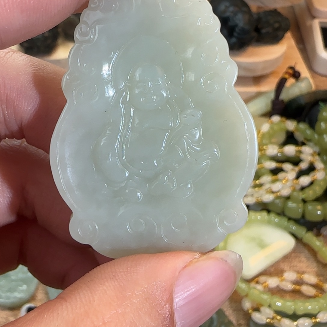 和田玉未镶嵌挂件