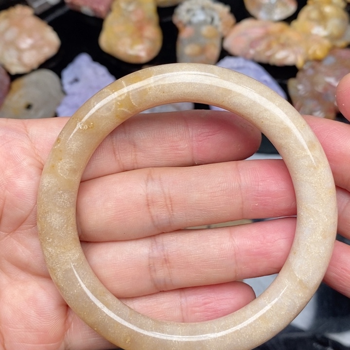 硅化珊瑚（珊瑚玉）手镯未镶嵌58