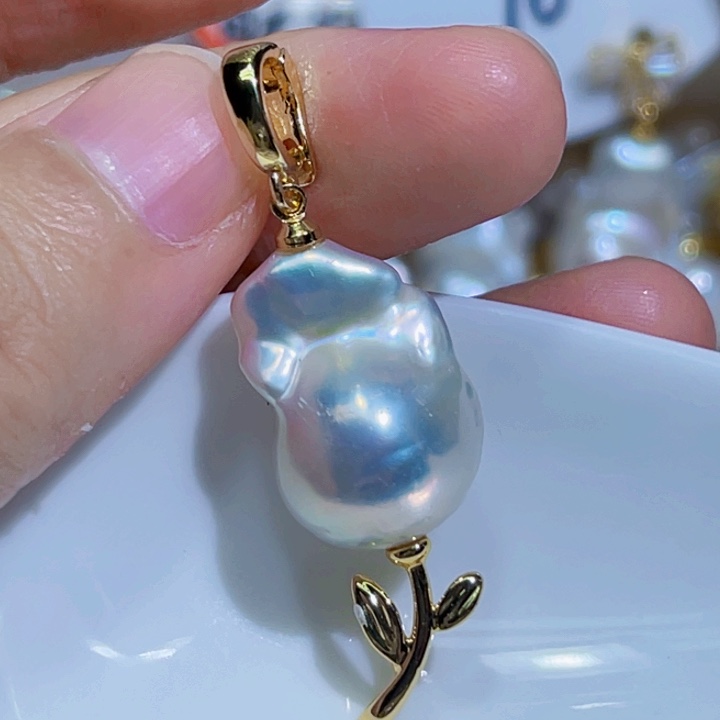 淡水珍珠未镶嵌颈饰