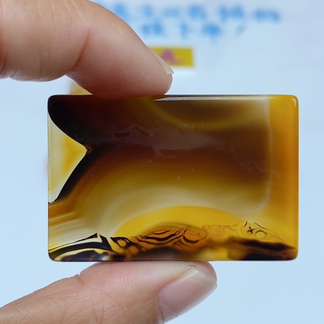 玛瑙/玉髓未镶嵌珠宝半成品